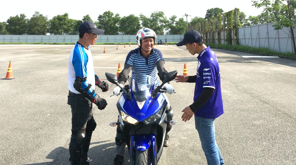 Huấn luyện lái xe cho mọi lứa tuổi