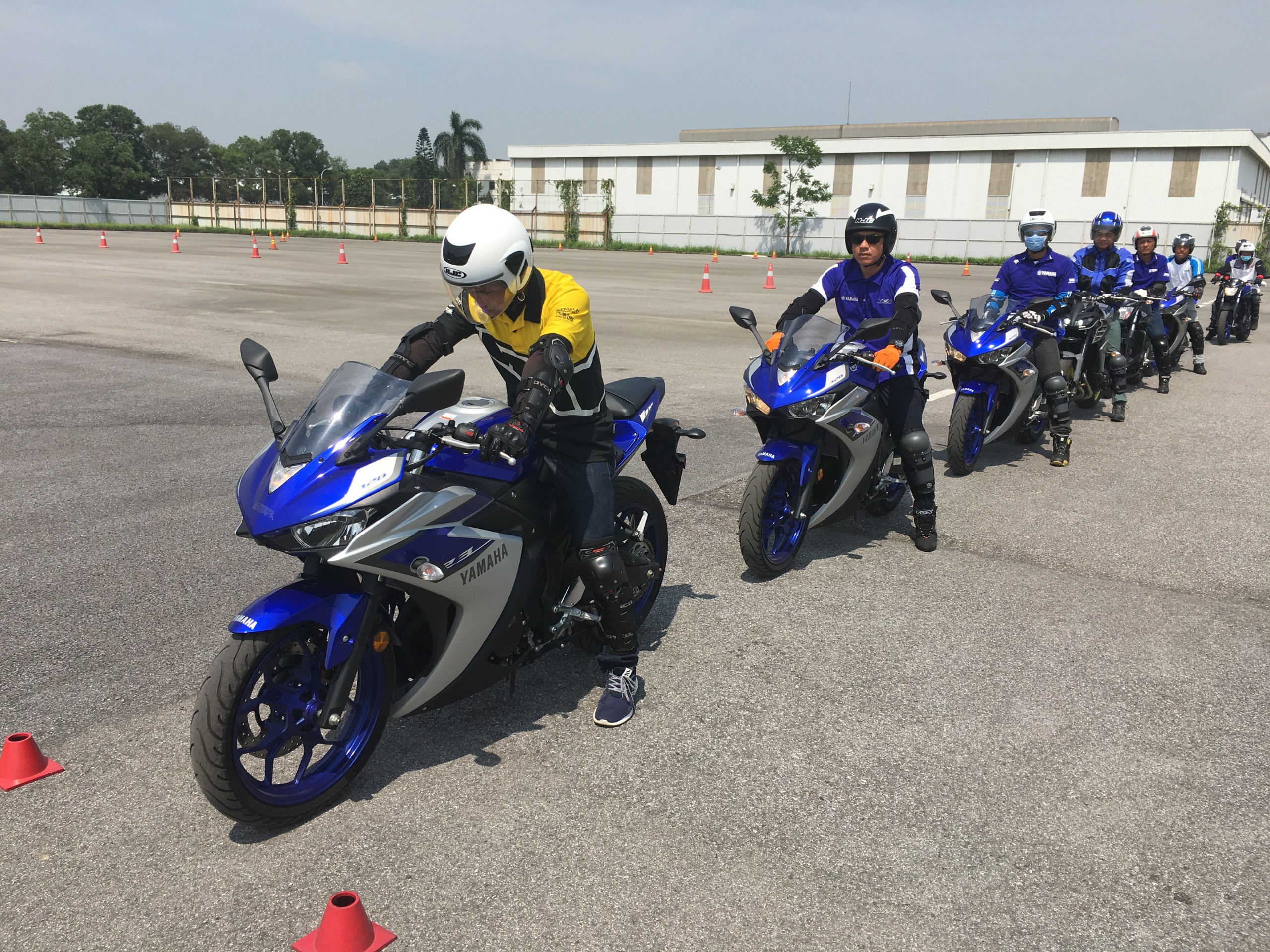 Huấn luyện xe mô tô thể thao 2