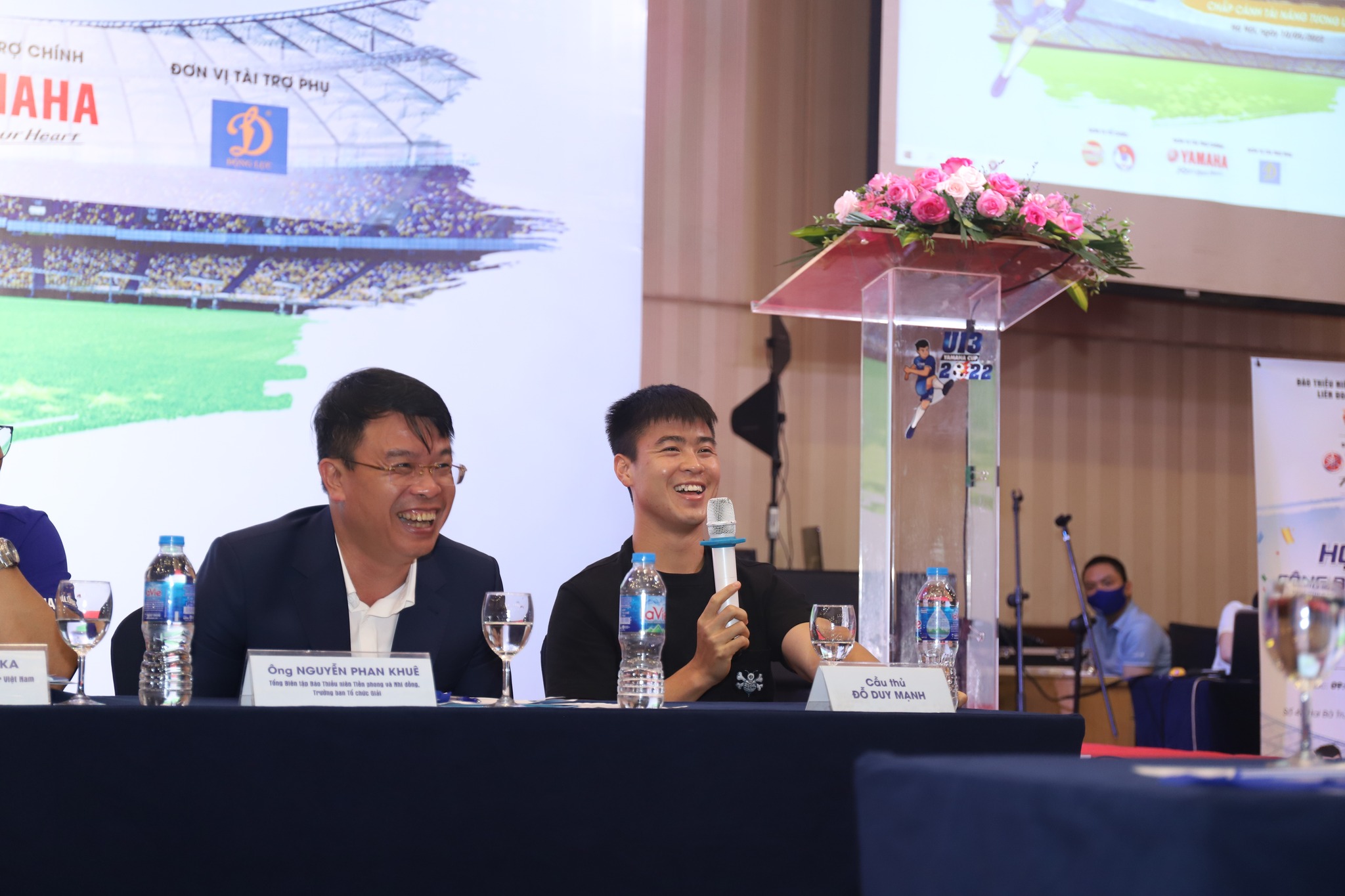 họp báo công bố Giải bóng đá thiếu niên toàn quốc Yamaha Cup 2022 13