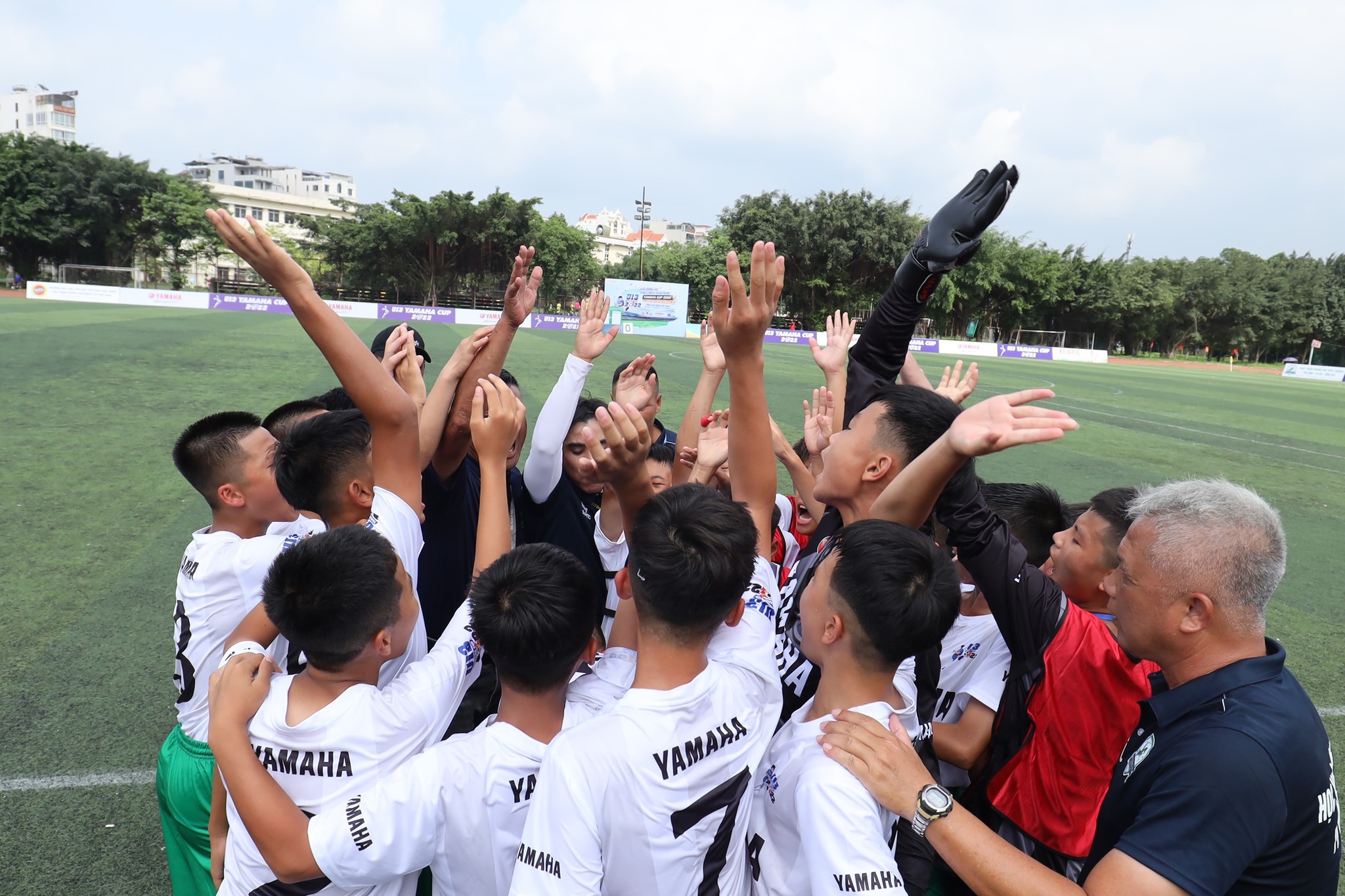 CÁC ĐỘI BÓNG TRANH TÀI VÒNG LOẠI BẢNG TẠI BẮC NINH 12