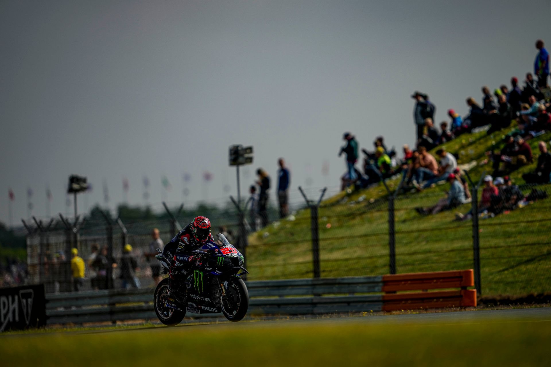 Monster Energy Yamaha nhận cú đúp NC đáng tiếc tại trường đua 9