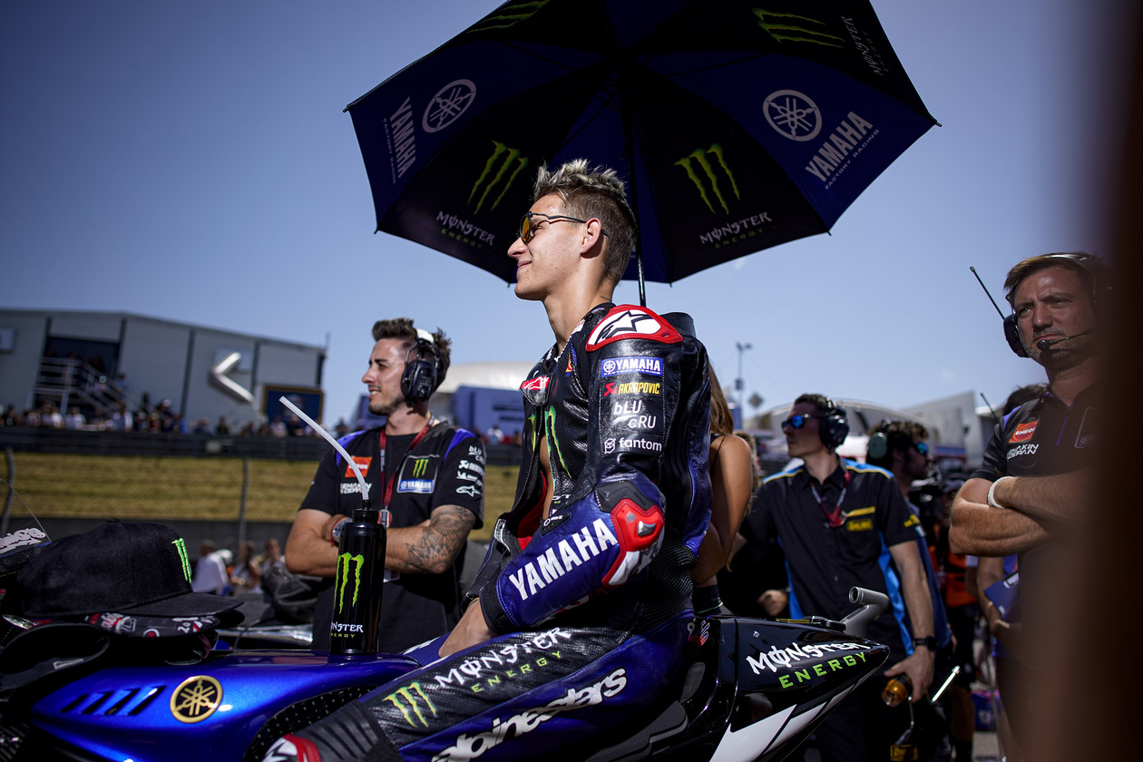 QUARTARARO GIÀNH CÚP TẠI TRƯỜNG ĐUA SACHSENRING 13