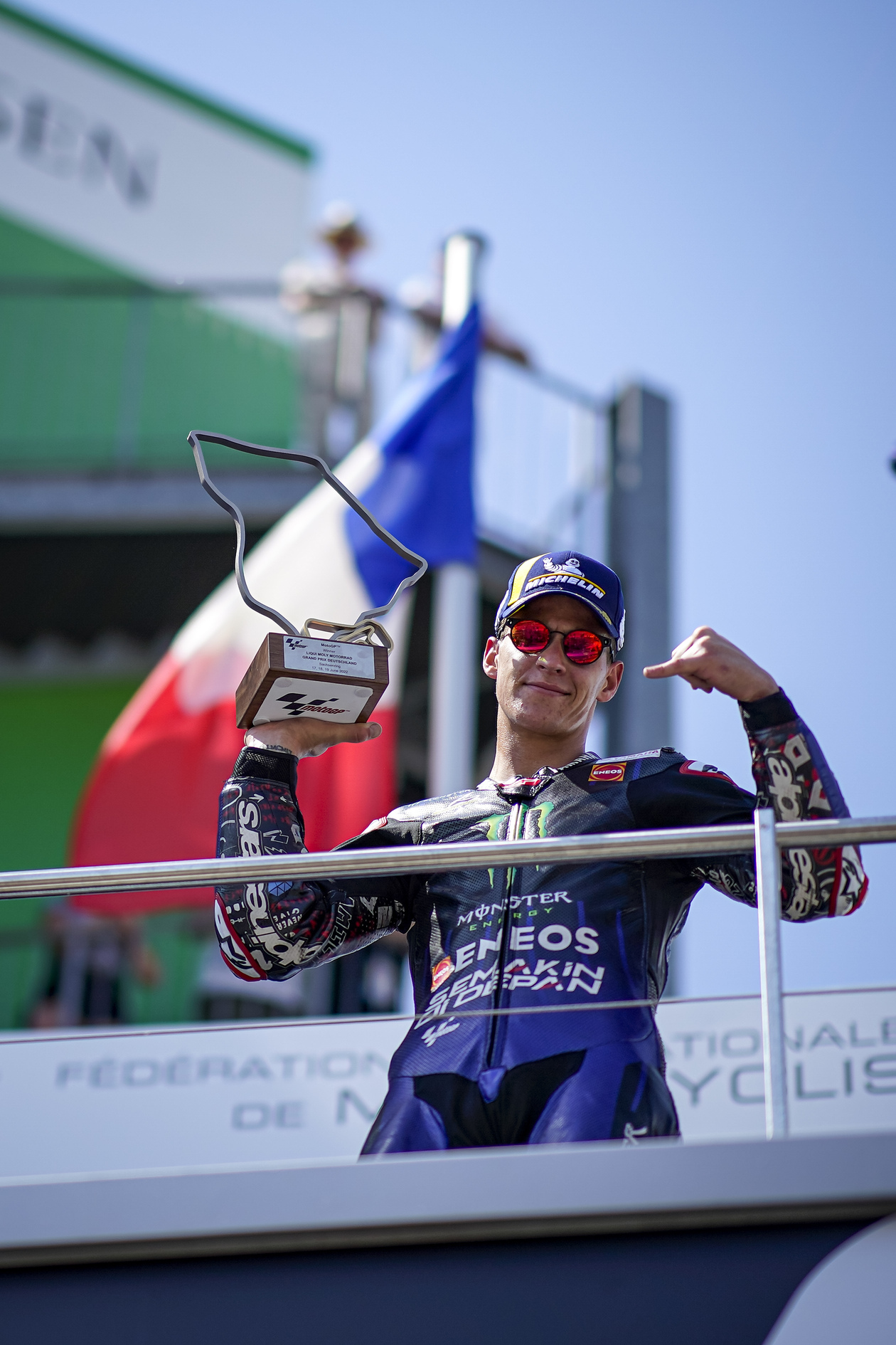 QUARTARARO GIÀNH CÚP TẠI TRƯỜNG ĐUA SACHSENRING 11