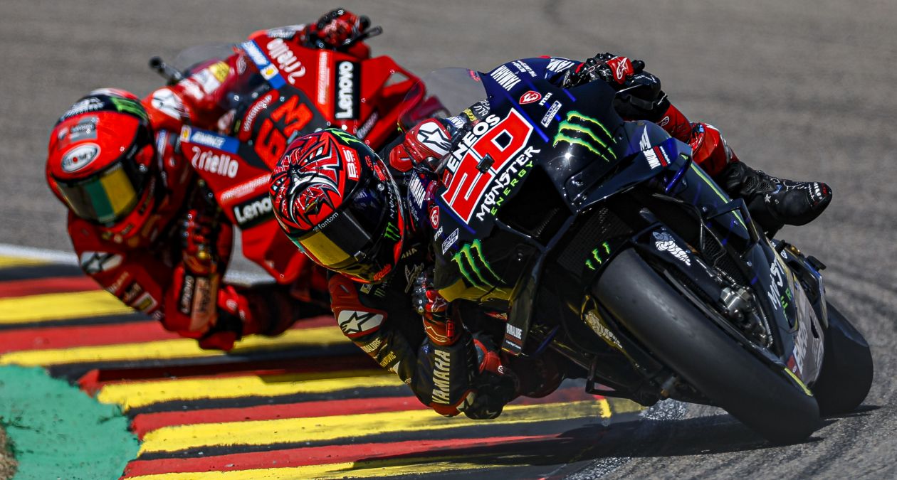 QUARTARARO GIÀNH CÚP TẠI TRƯỜNG ĐUA SACHSENRING 7