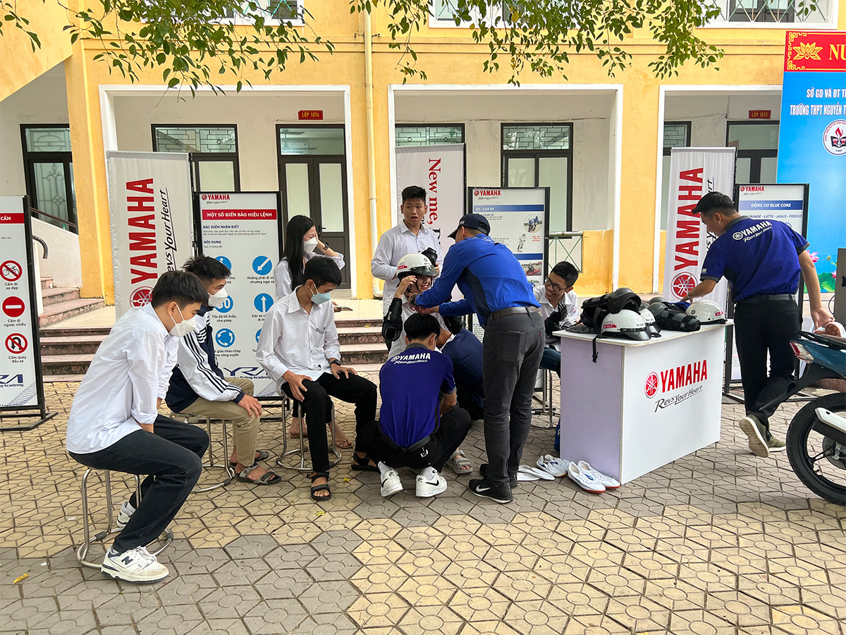 Tập huấn ATGT cho học sinh THPT tại Nghệ An 3